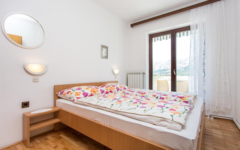 Apartments Lucija Baška Esterno foto